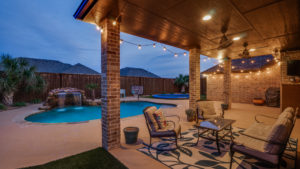 Backyard real estate photo of a listing in Wichita Falls, TX